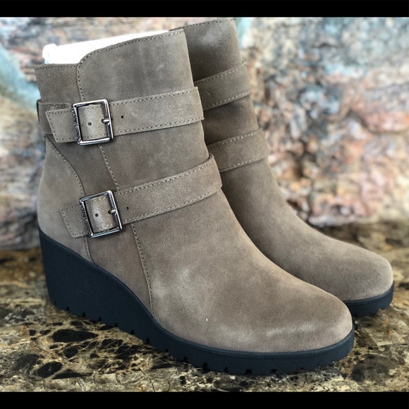 NEW Giani Bernini Sashaa  Water-Resistant booties - Picture 5 of 14